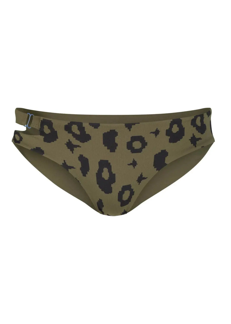 nachhaltige bikini bottom caparica green leopard moss, sustainable swimwear, reversible swimwear