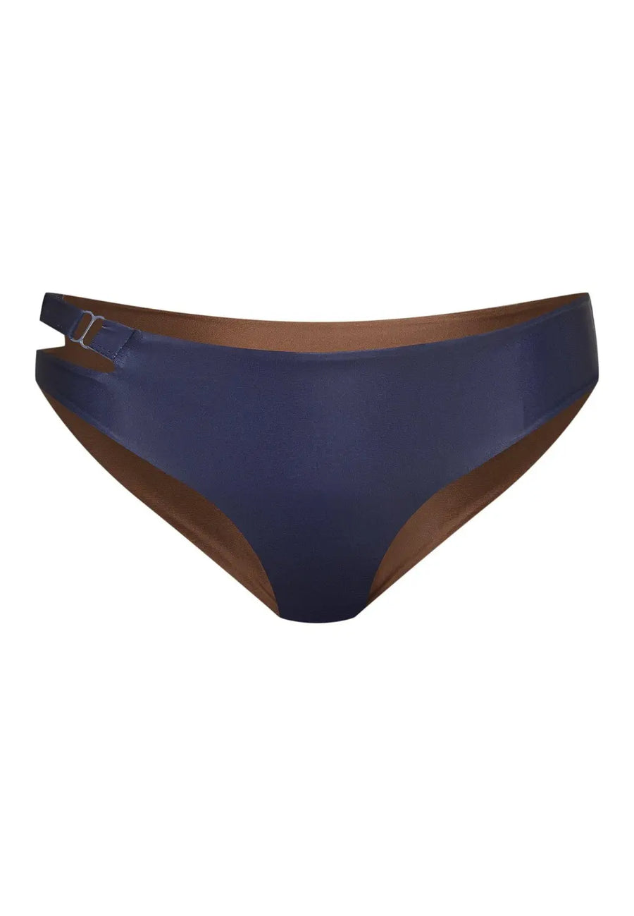 Caparica Bottom Reversible in Dark Blue / Solid Brown - boochen eco-conscious surfwear