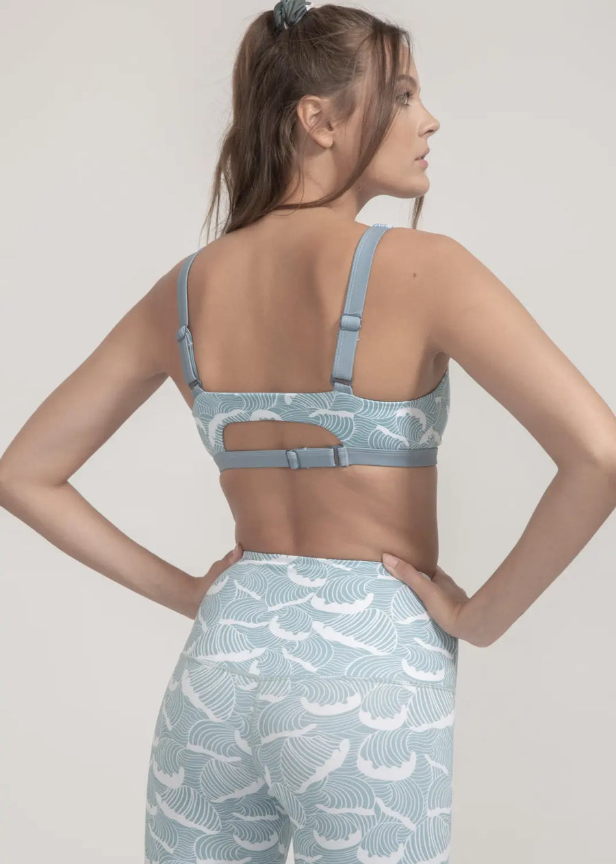 Sports bra Meco in Ocean Waves Print - boochen eco-conscious surfwear