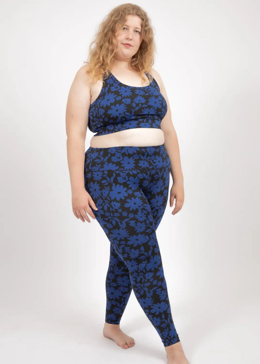 Surf & Yoga Leggings in Dark Moonflower - Leggings